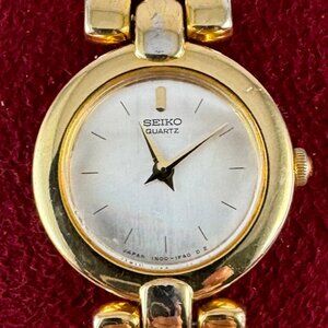 Vintage Seiko Watch Gold Tone Dress Watch 1N00-0D79